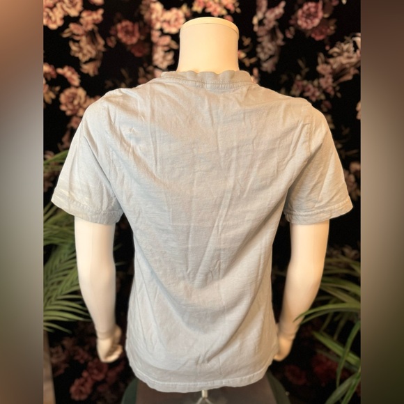 MEOW WOLF Symptoms Of Portal Sickness Baby Blue Graphic Tee Size Small - Picture 6 of 6